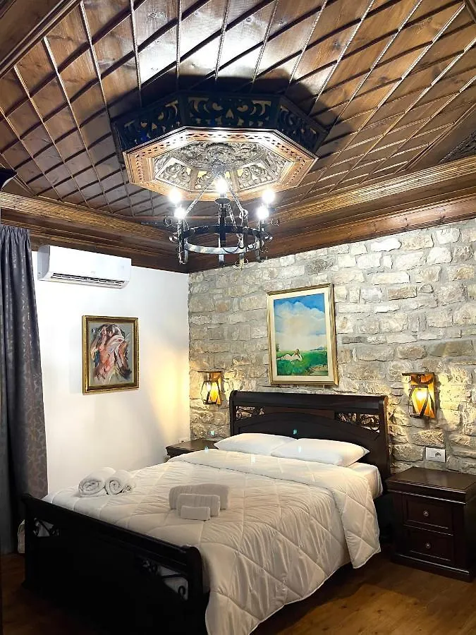 White House Boutique Hotel & Restaurant - Since 1999 Berat