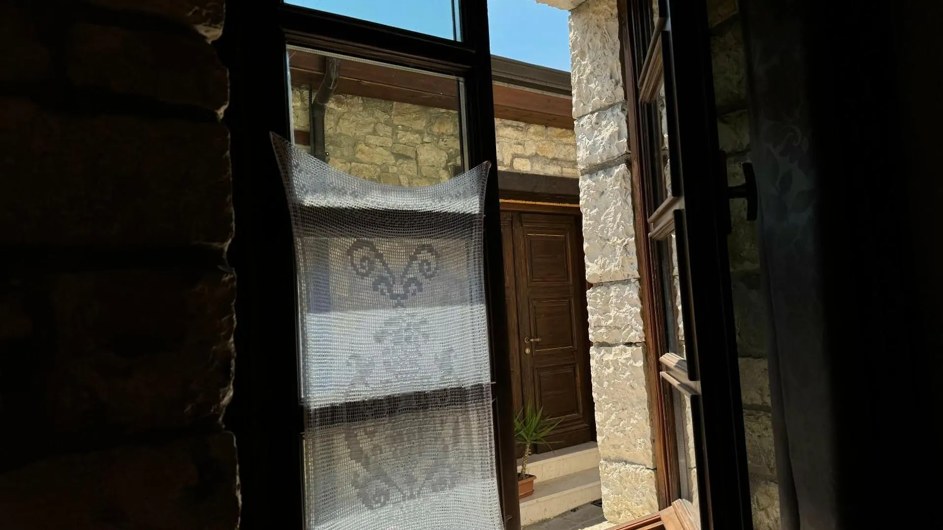 White House Boutique Hotel & Restaurant - Since 1999 Berati