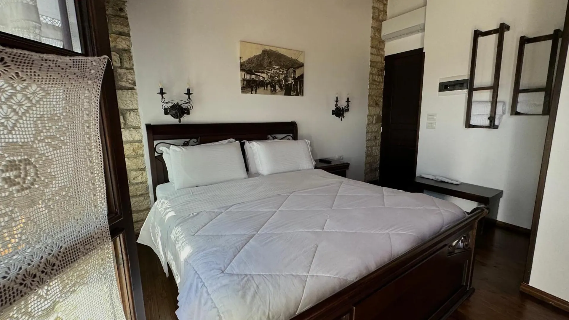 White House Boutique Hotel & Restaurant - Since 1999 Berat Albania