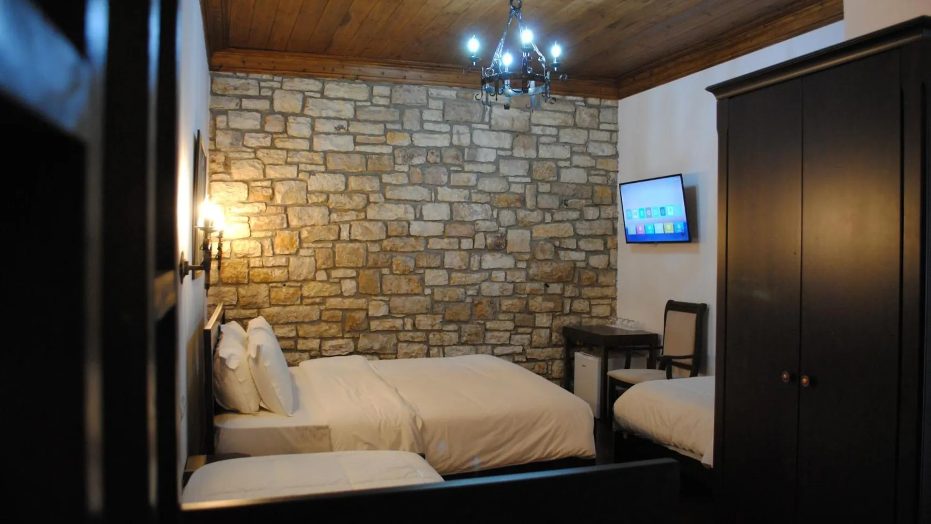 White House Boutique Hotel & Restaurant - Since 1999 Berat Albania