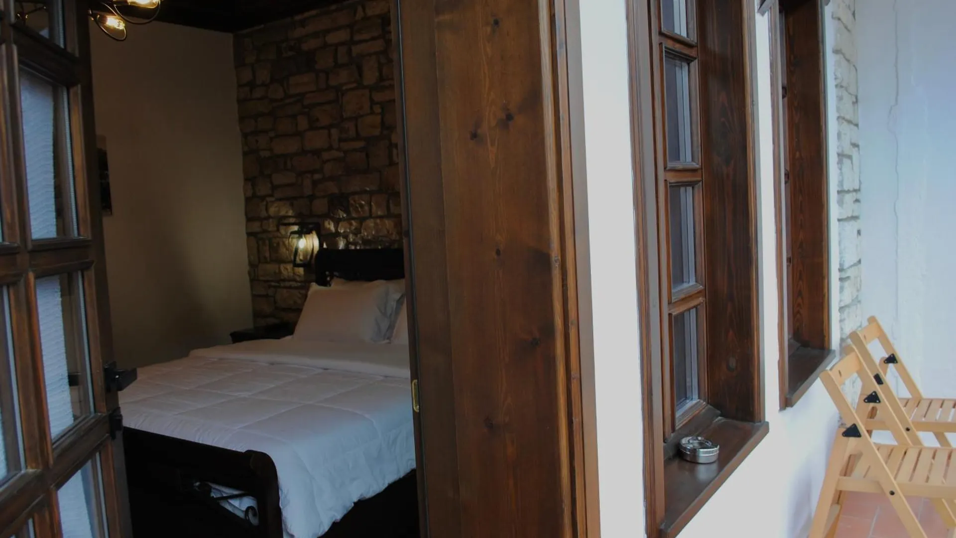 White House Boutique Hotel & Restaurant - Since 1999 Berat