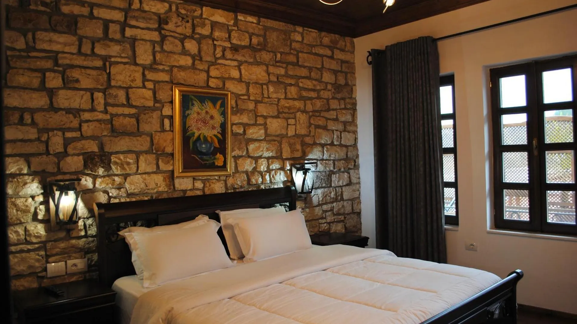 White House Boutique Hotel & Restaurant - Since 1999 Berat