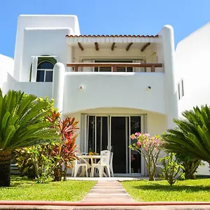 Playa Vintage , Playa del Carmen Mexico