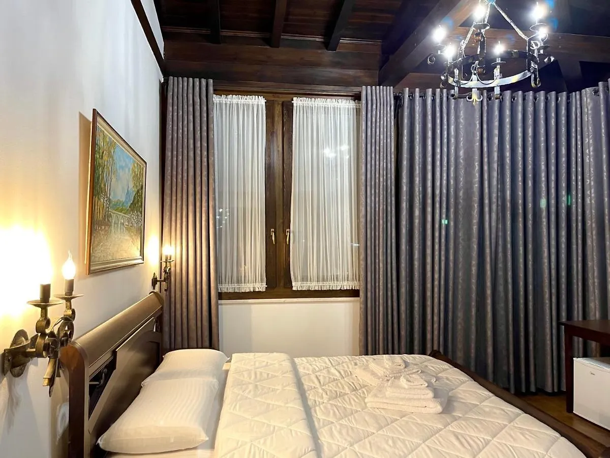 White House Boutique Hotel & Restaurant - Since 1999 Berat