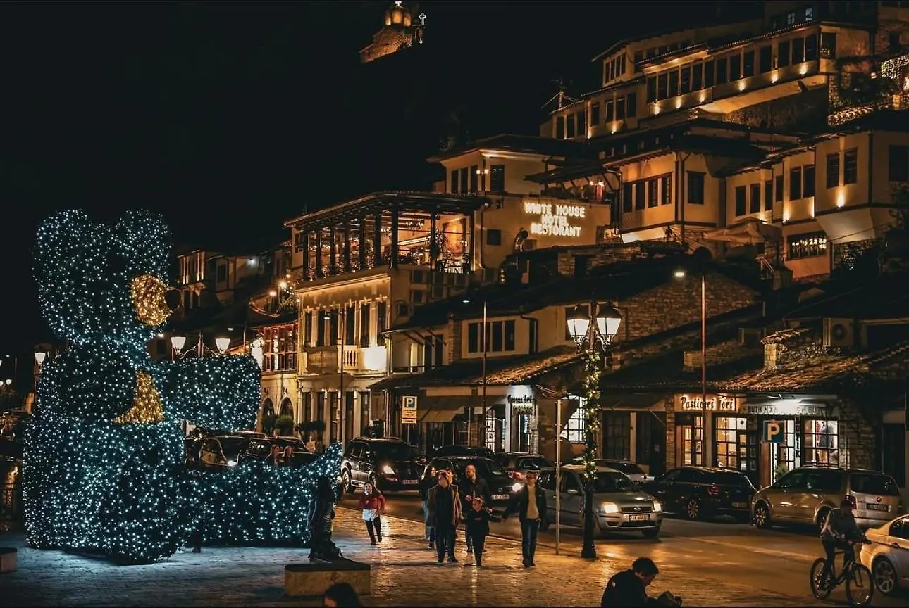 White House Boutique Hotel & Restaurant - Since 1999 Berat 0*,  Albania